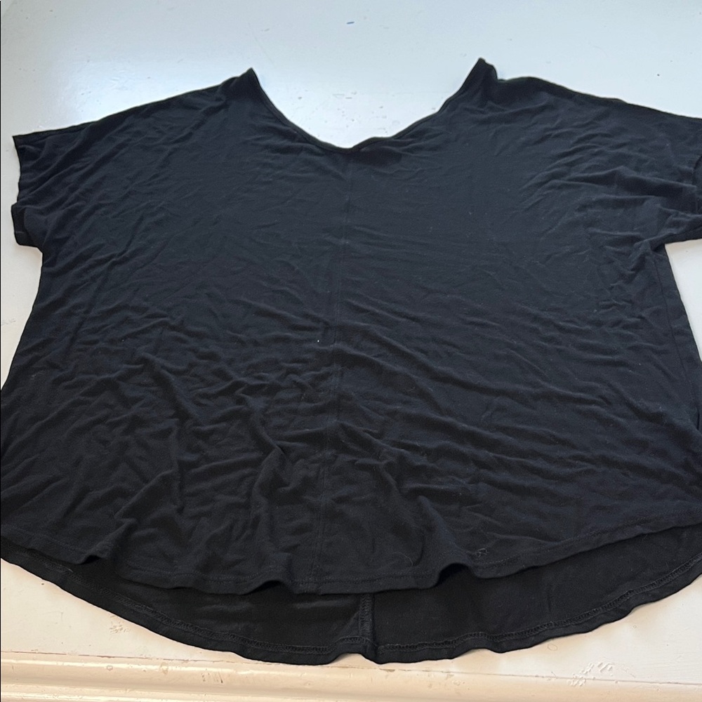 Mercer & Madison XL Black Short Sleeve V Neck Blouse